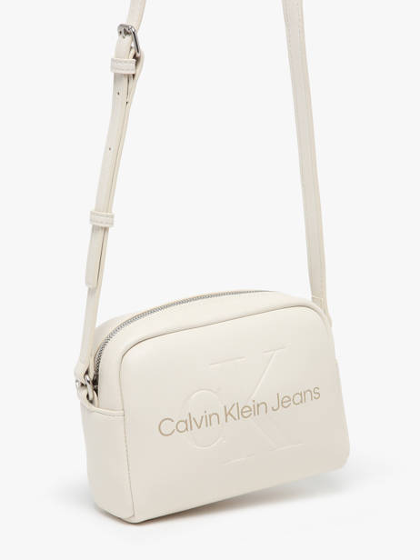 Sac Bandoulière Sculpted Calvin klein jeans Beige sculpted K612220 vue secondaire 2