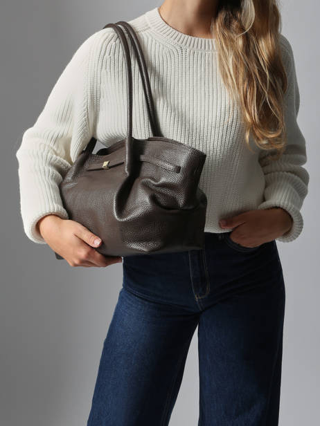 Shoulder Bag Caviar Leather Milano Brown caviar CA25062 other view 1