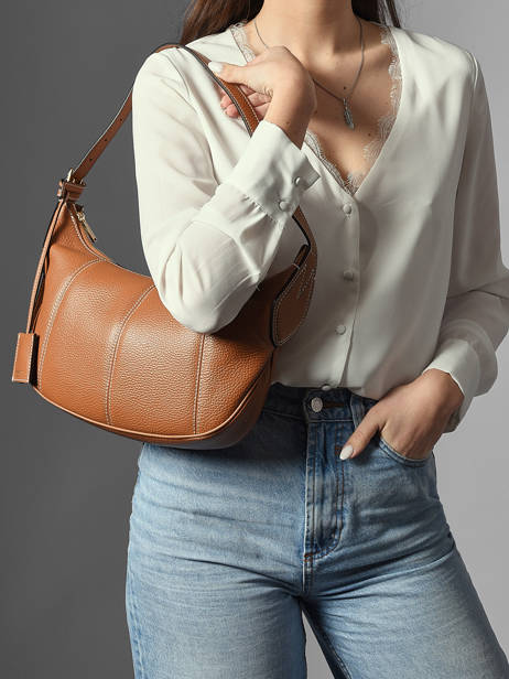 Medium Leather Victoire Hobo Bag Lancel Brown victoire A13993 other view 1