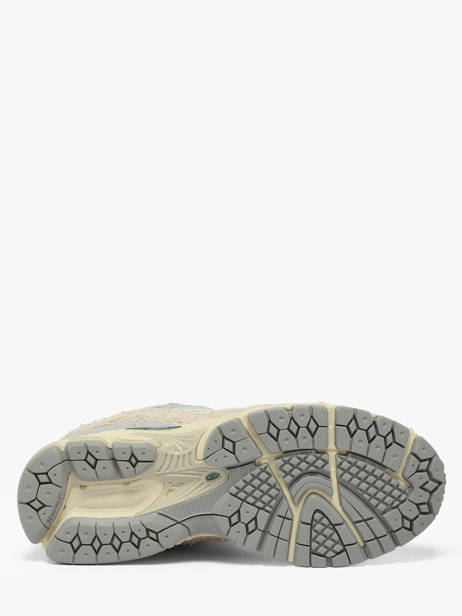 Sneakers New balance Beige boy M2002REK other view 4